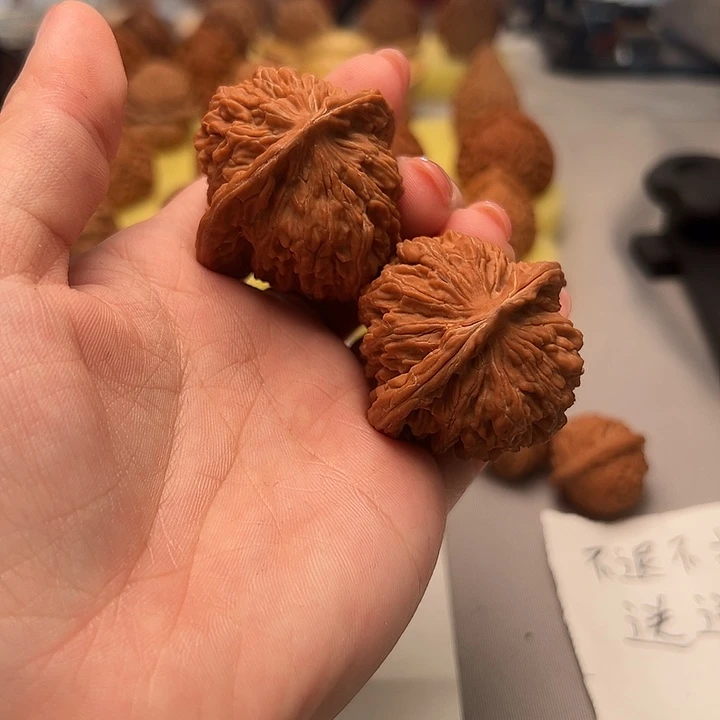 大叶紫檀（黑酸枝木类）四座楼