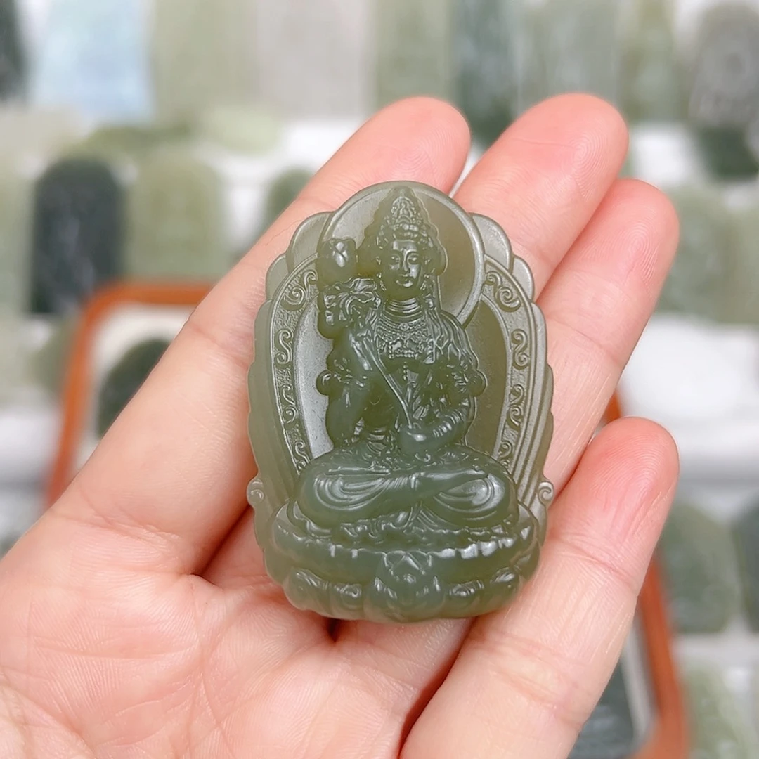 颈饰未镶嵌和田玉人***?