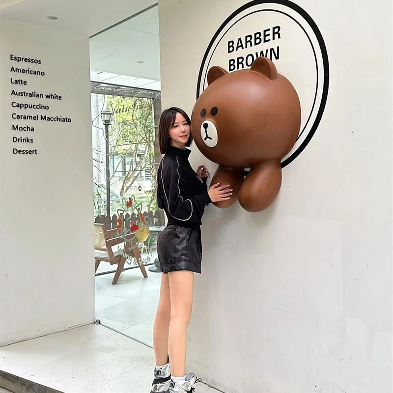 网红卡通布朗熊头壁挂雕塑童装烘焙奶茶店门头立体装饰打卡摆件