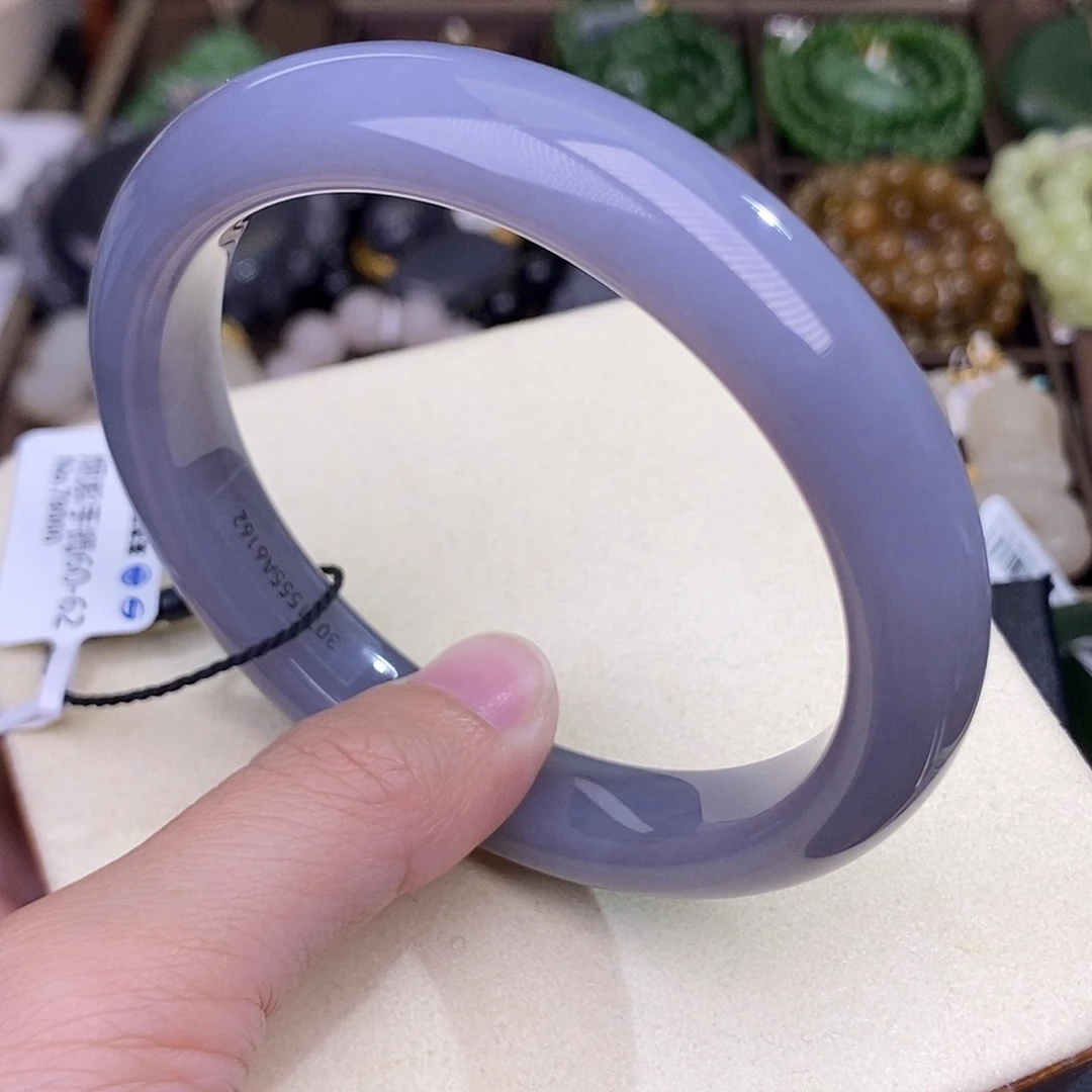 和田玉61.5 浓烟紫葡萄紫老矿料清货价手镯未镶嵌