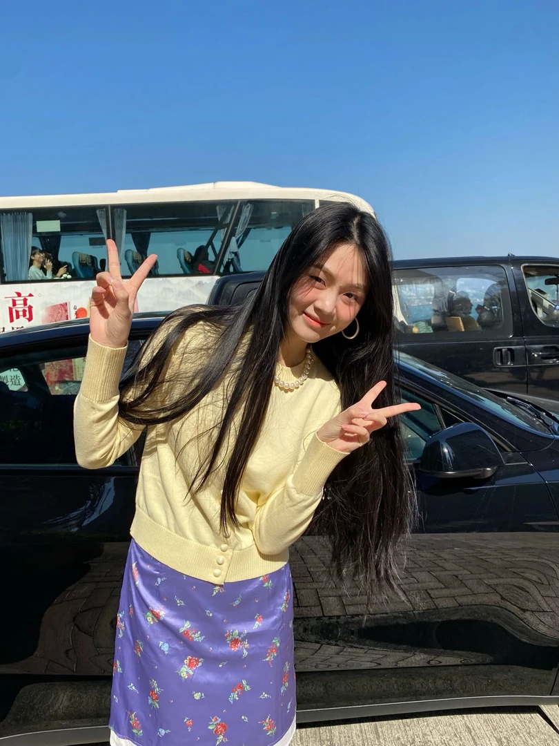 3788喜家包扣针织衫