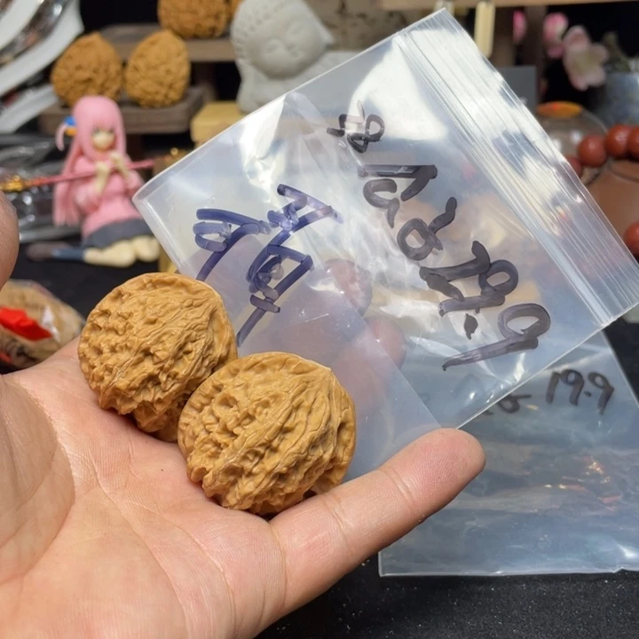 文玩核桃把件N**聂公子帽