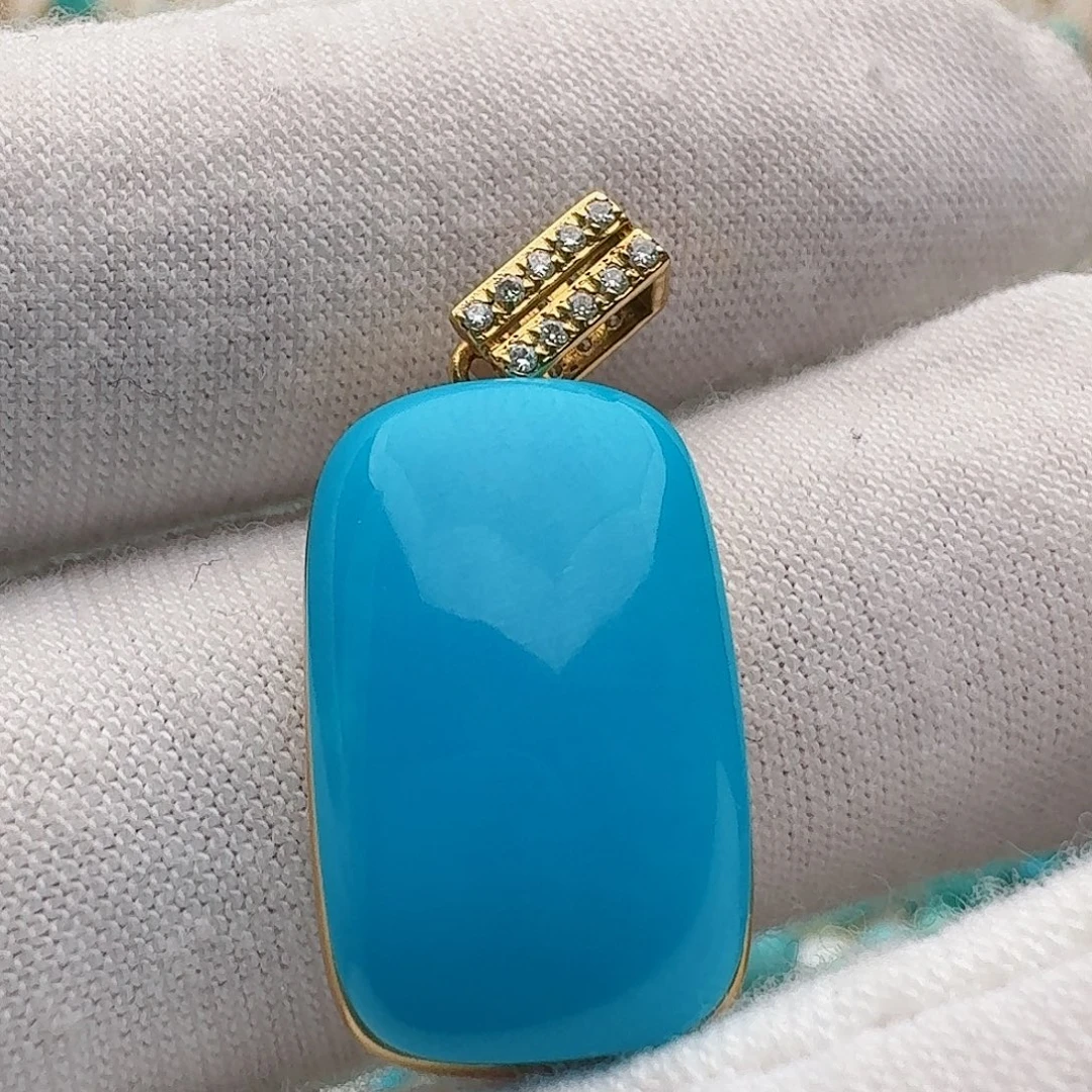 绿松石18K金镶嵌颈饰