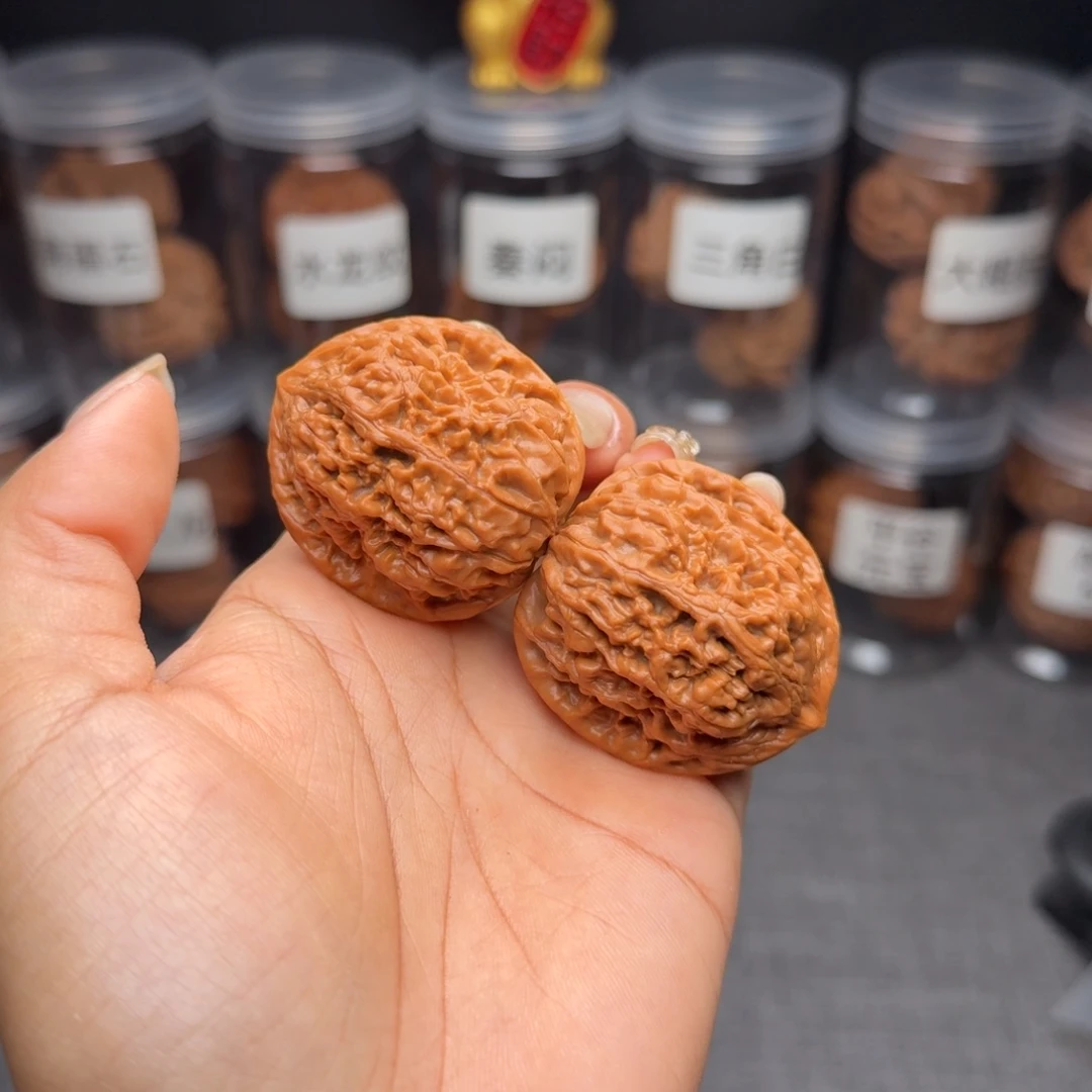 文玩核桃把件凤凰台