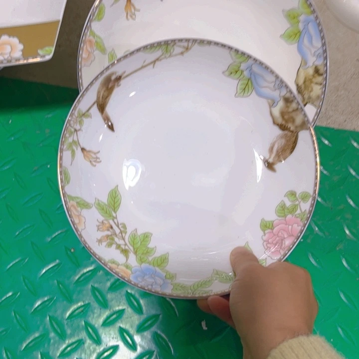 瓷片琴瑟和鸣八寸深盘四个有点不圆瑕疵