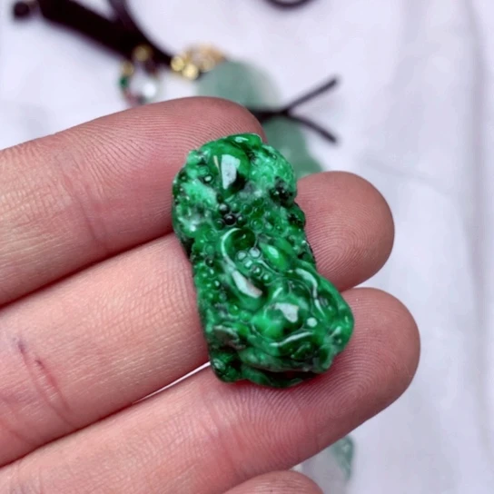 翡翠吊坠(不含链)未镶嵌
