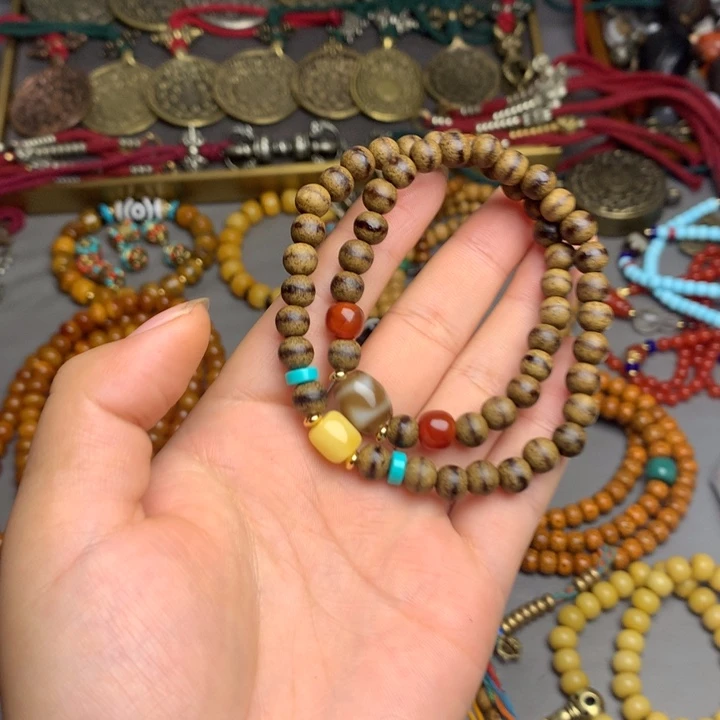 藏地密码藏饰品串