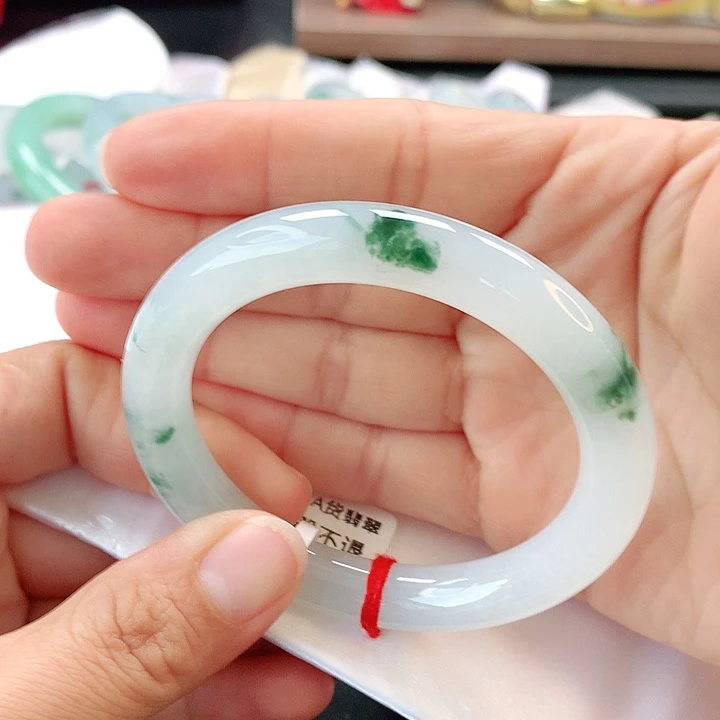 未镶嵌手镯翡翠53圆