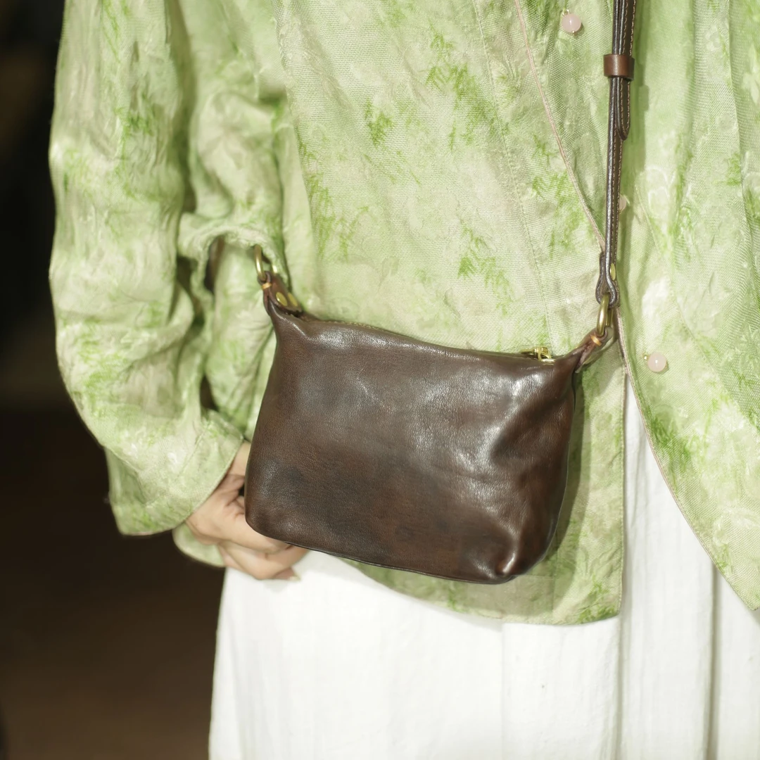 25087【新品】源头工厂斜挎小手机包真皮马皮小手机包