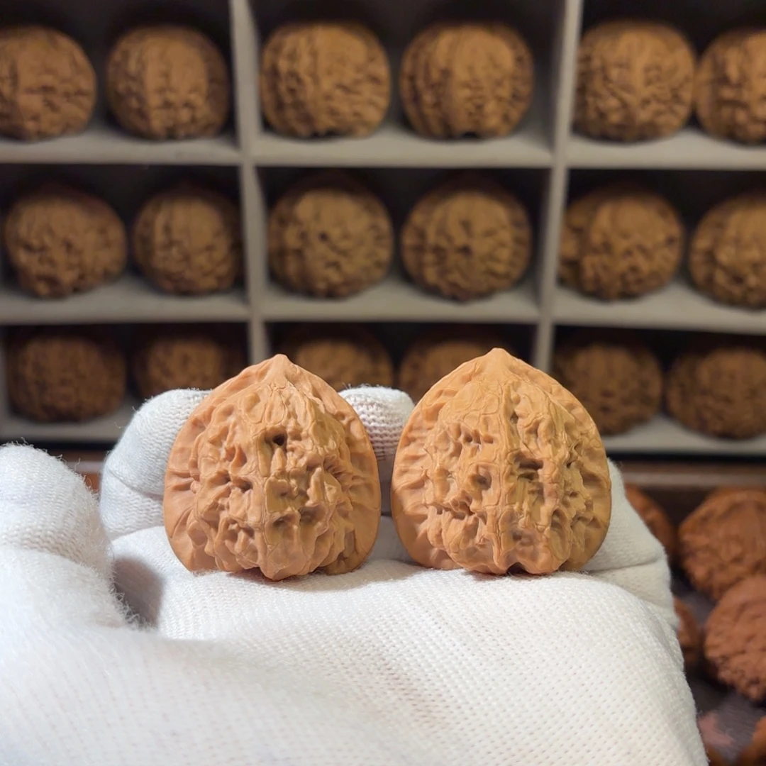 文玩核桃把件38尺全品梨木台