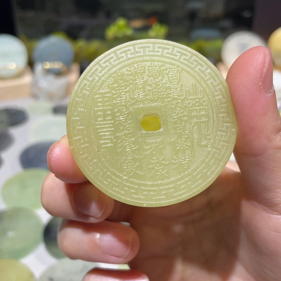 岫玉未镶嵌颈饰颈饰13