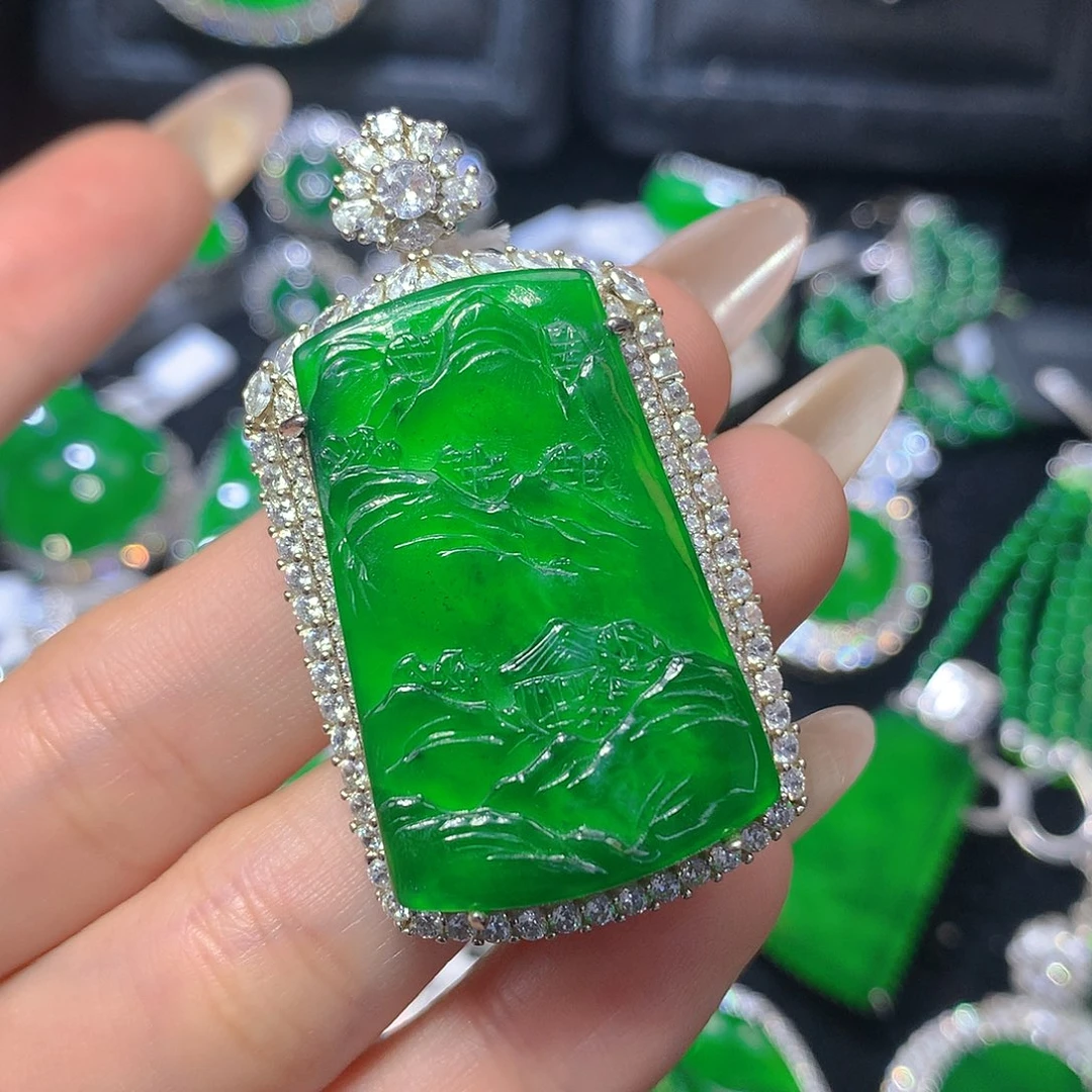 翡翠吊坠(不含链)银S925镶嵌翡翠