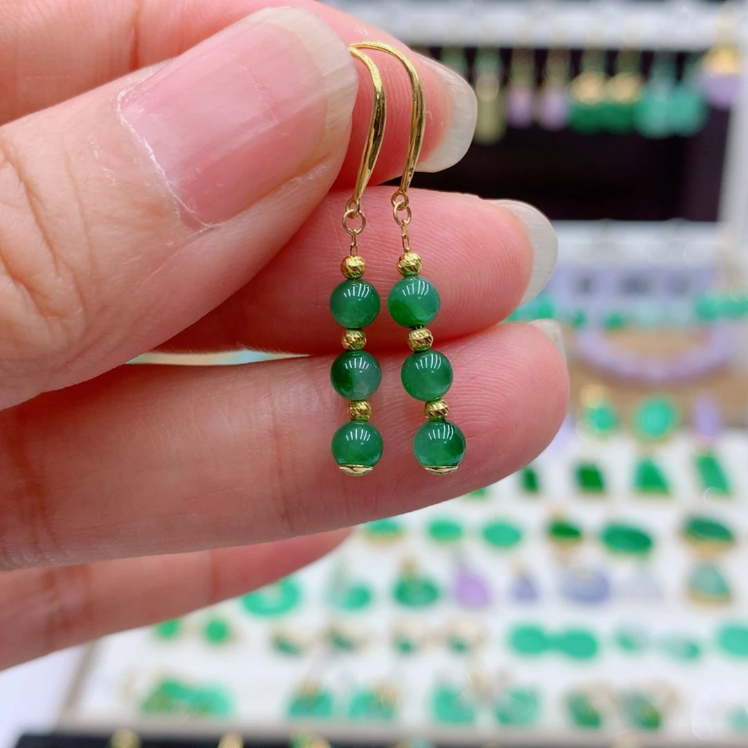 18K金镶嵌翡翠耳饰