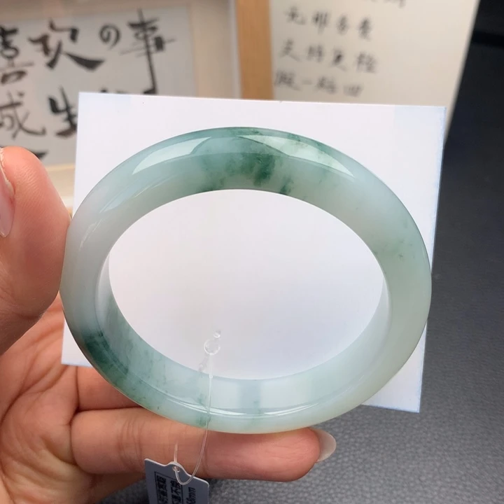 翡翠手镯未镶嵌翡翠手镯58圈口
