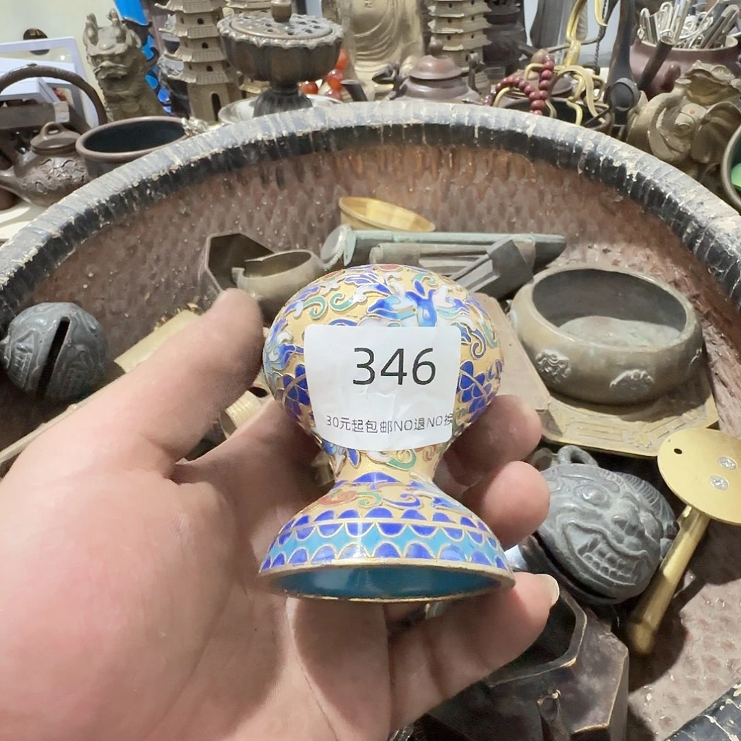 陶***3木雅圆工艺小瓶一个