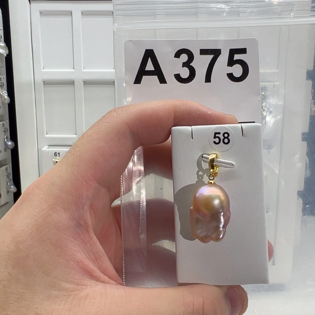 颈饰合金淡水珍珠