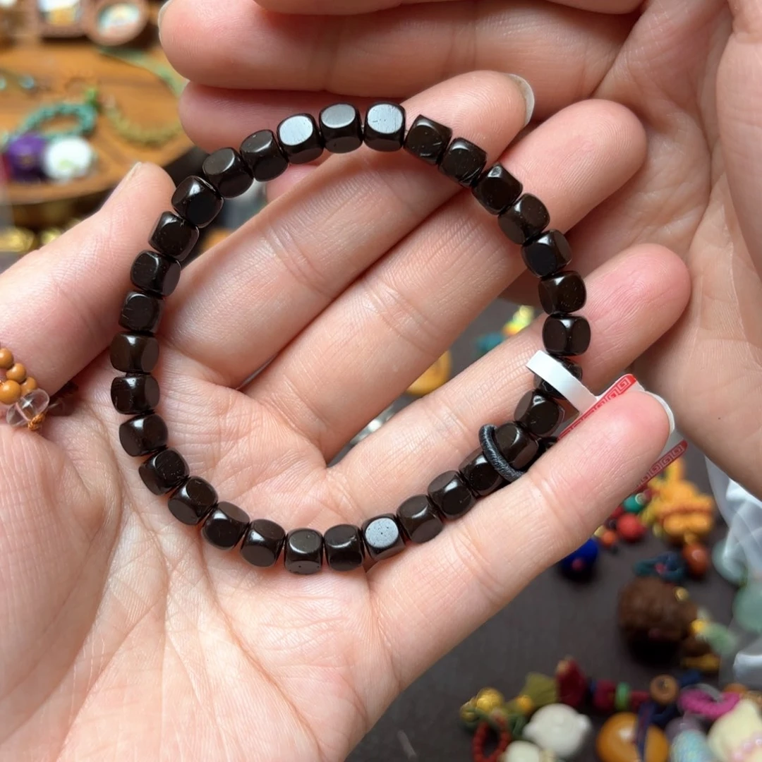 椰蒂吊坠成品的素圈