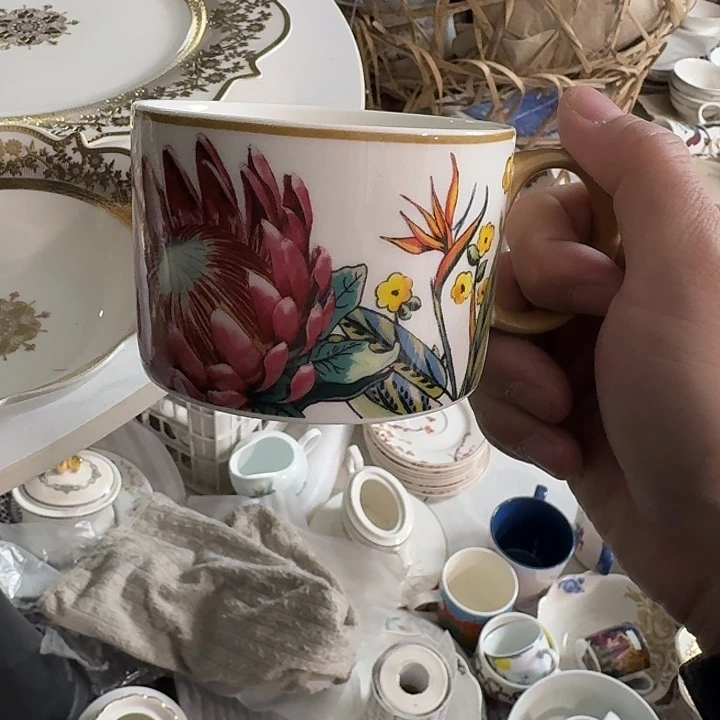 ****)瓷咖啡杯30米两个