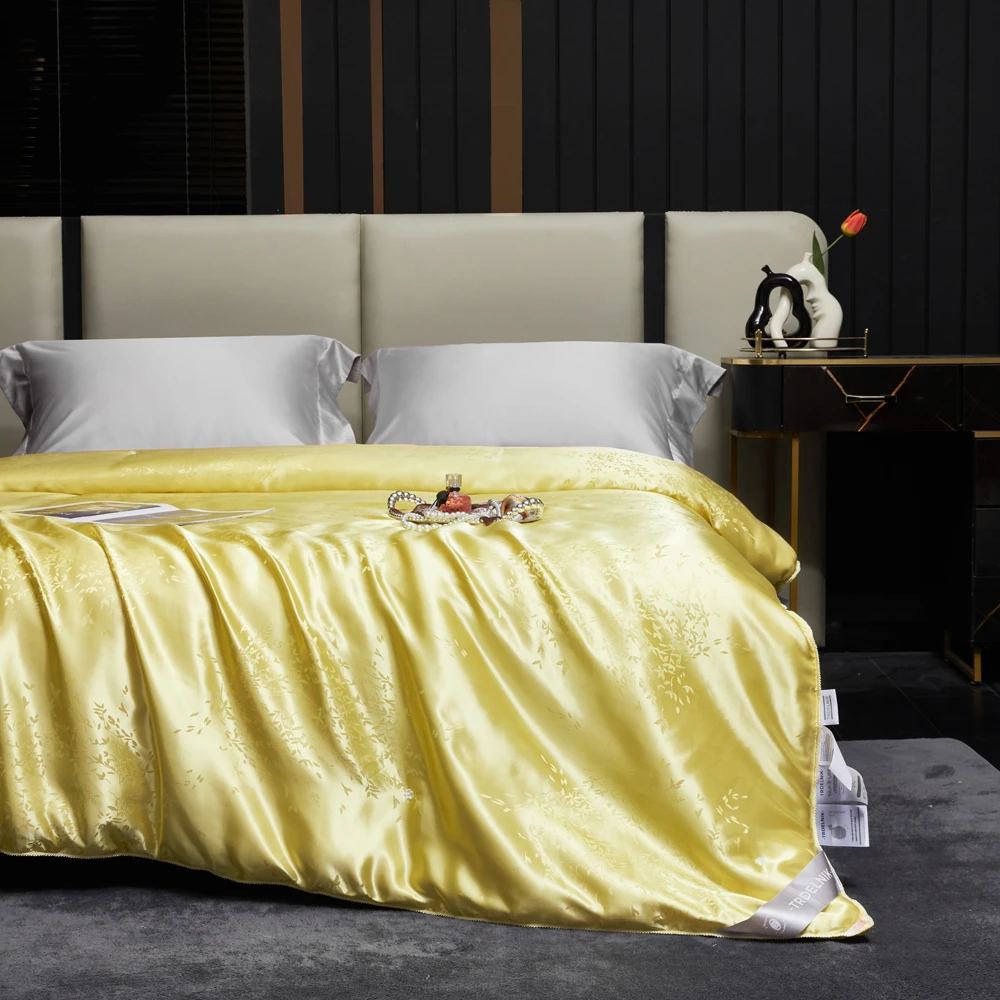 试睡30天 黄室贡缎提花贵族黄金蚕丝被 200*230