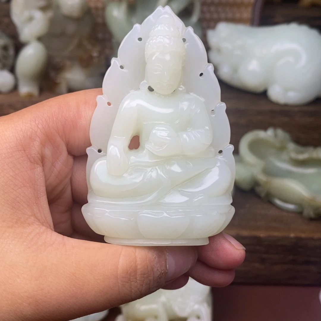 用***6和田玉未镶嵌挂件