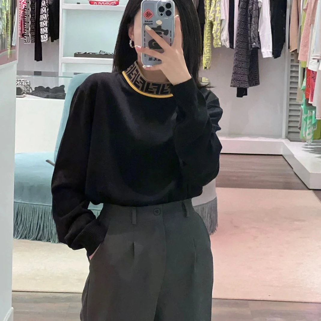 95新 FENDI/芬迪 套头针织上衣/48码/Xspr3421