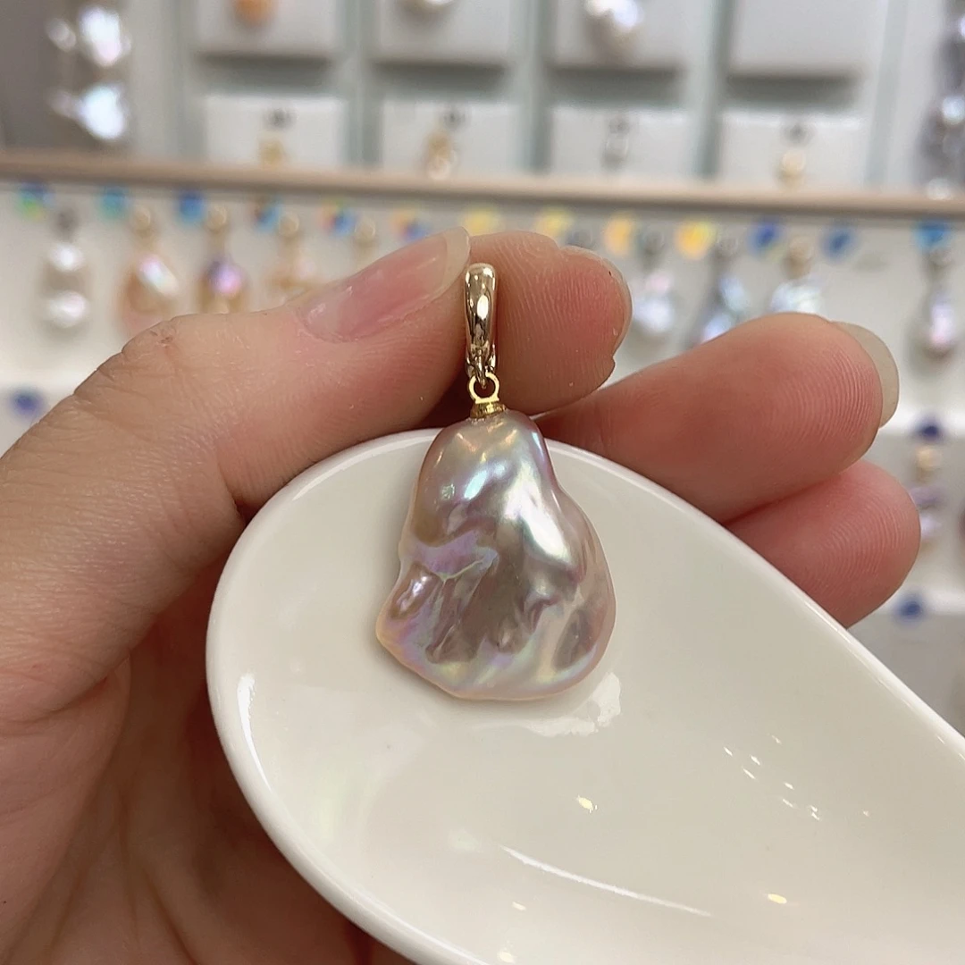 淡水珍珠银S925镶嵌颈饰一****?