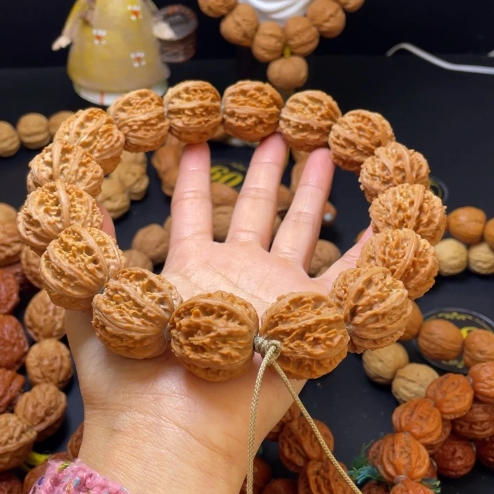 D***9文玩核桃手串满天星