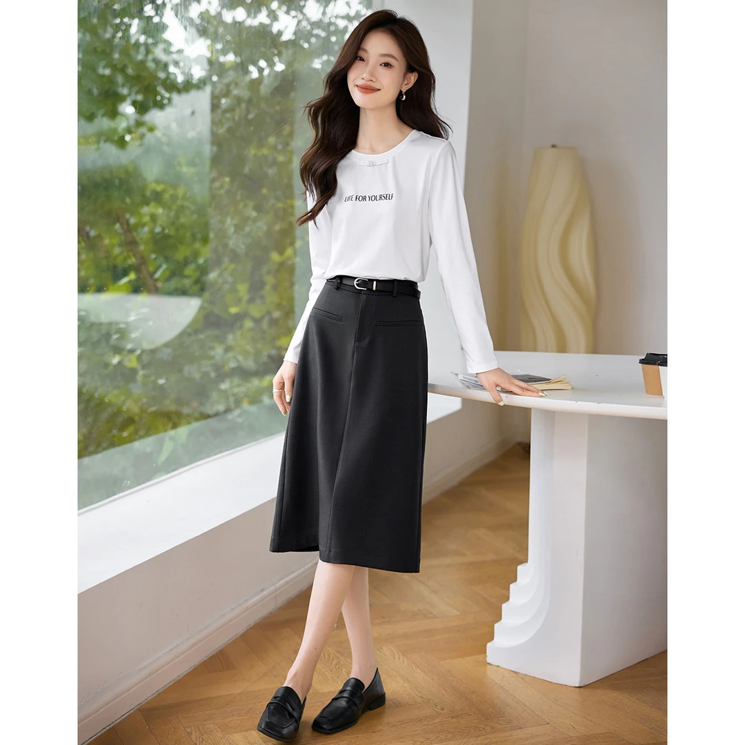 沫晗依美2025春季新款休闲百搭长袖基础T恤+开叉半身裙套装女9420