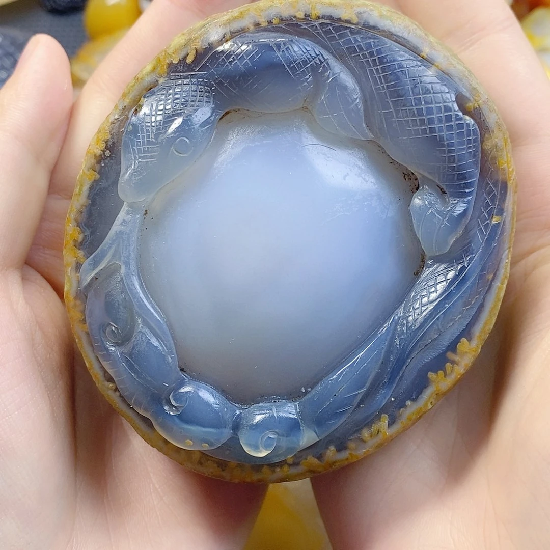 凯***玛瑙/玉髓未镶嵌珠宝奇石