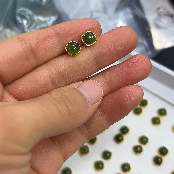 和田玉银S925镶嵌耳饰