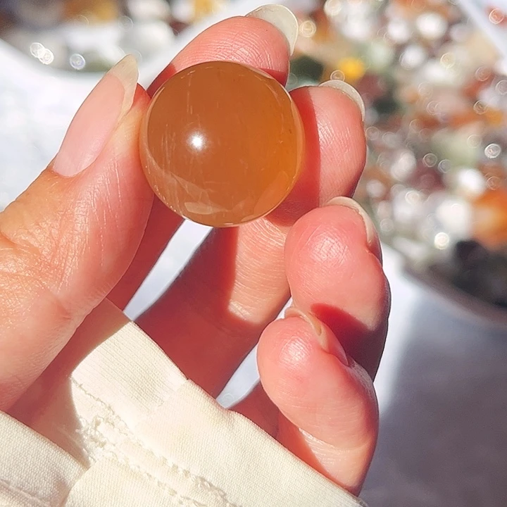 W****未镶嵌颈饰水晶水晶