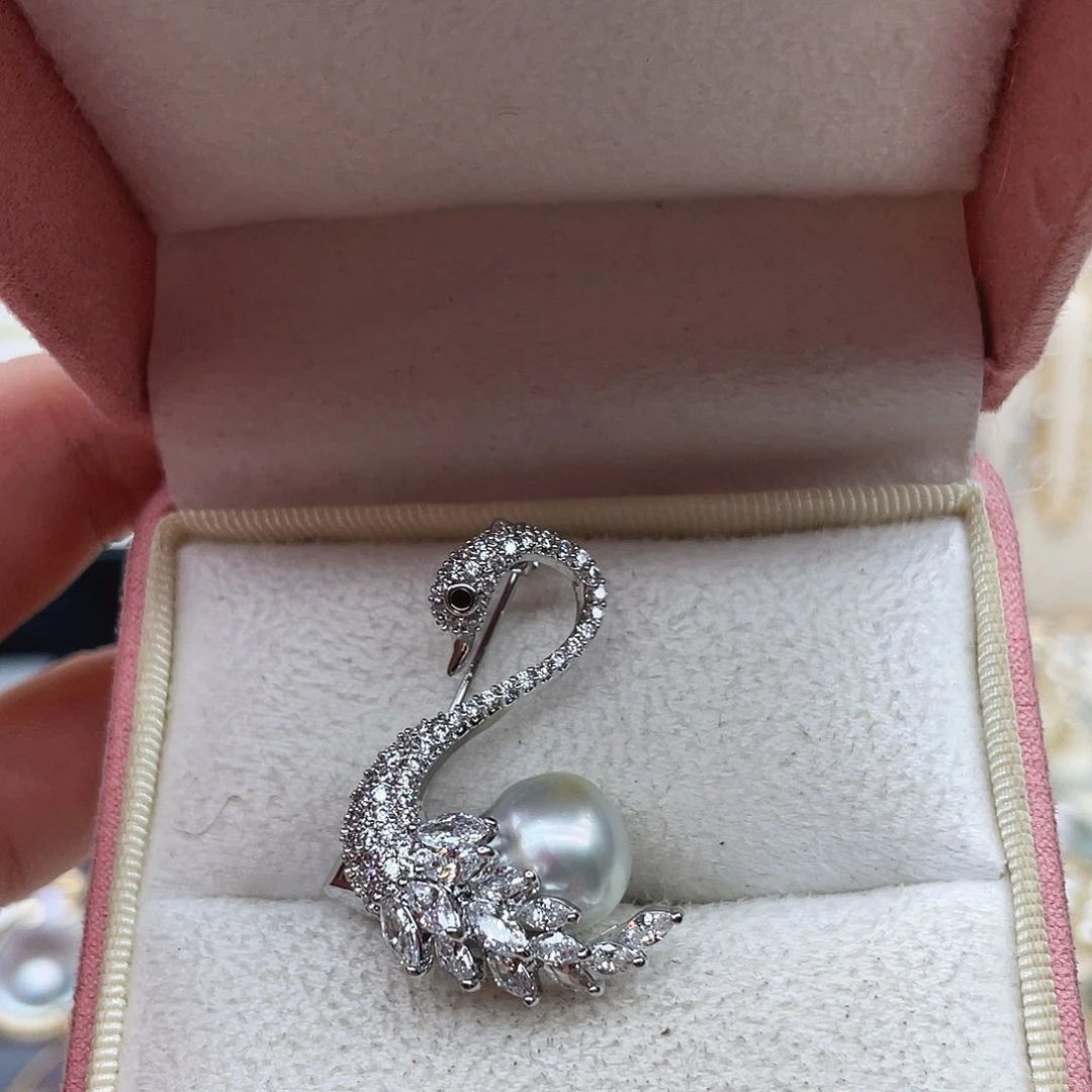 未镶嵌海水珍珠胸饰A5