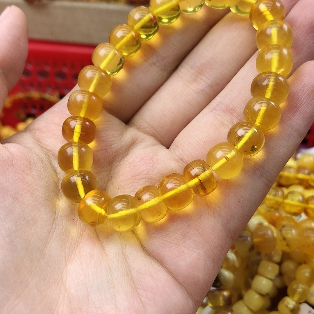 未镶嵌琥珀珠宝奇石