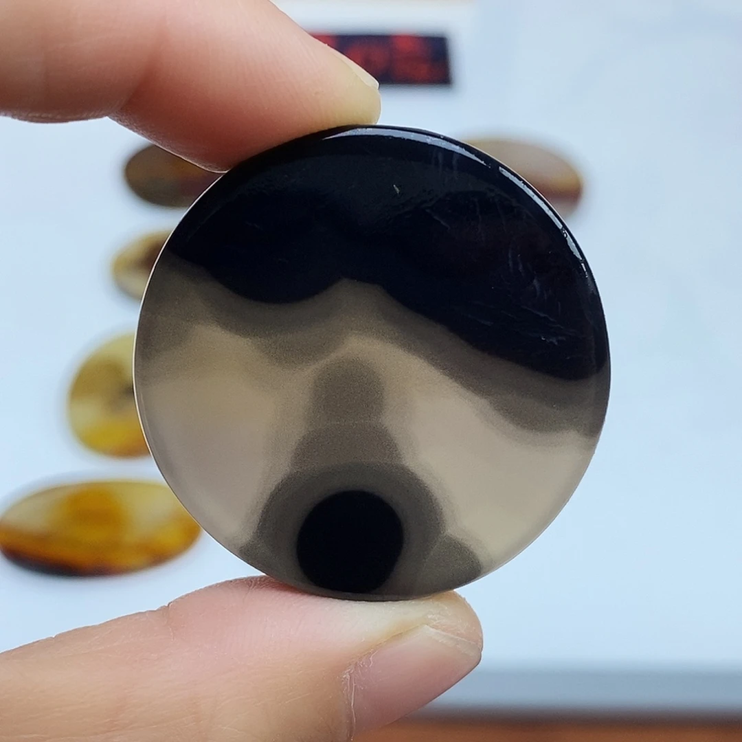 玛瑙/玉髓未镶嵌珠宝半成品