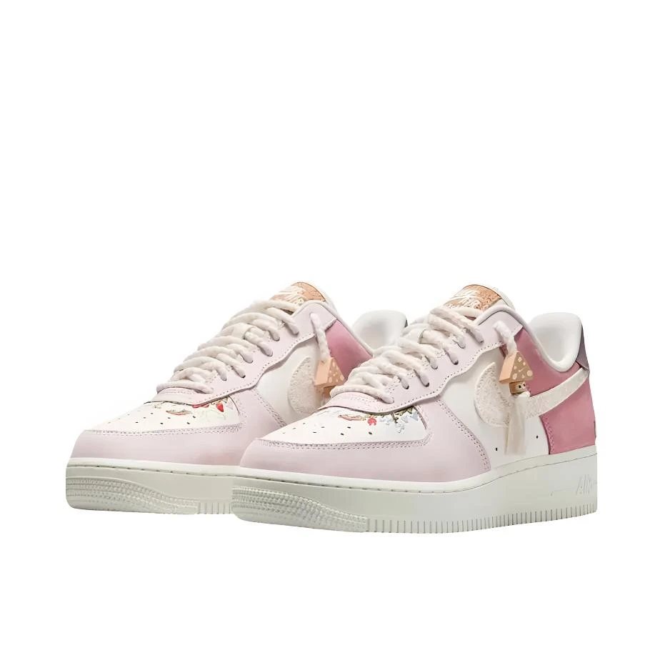 NIKE/耐克正品女鞋 AF1 空军一号时尚百搭低帮板鞋 -  IB8874-111