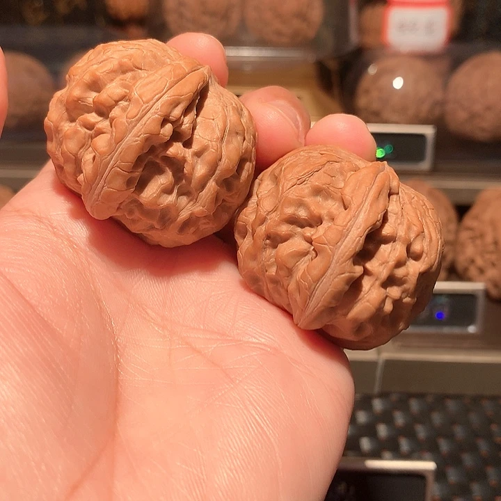 文玩核桃把件核鼎