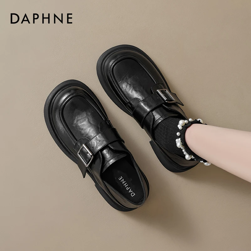 达芙妮黑色乐福鞋女2025春秋季新款厚底英伦风小皮鞋百搭通勤单鞋