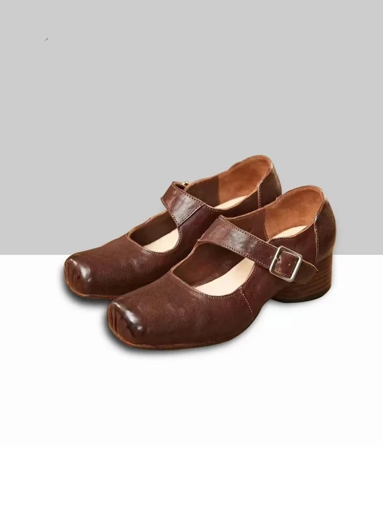 在雨中/高跟小马鞋