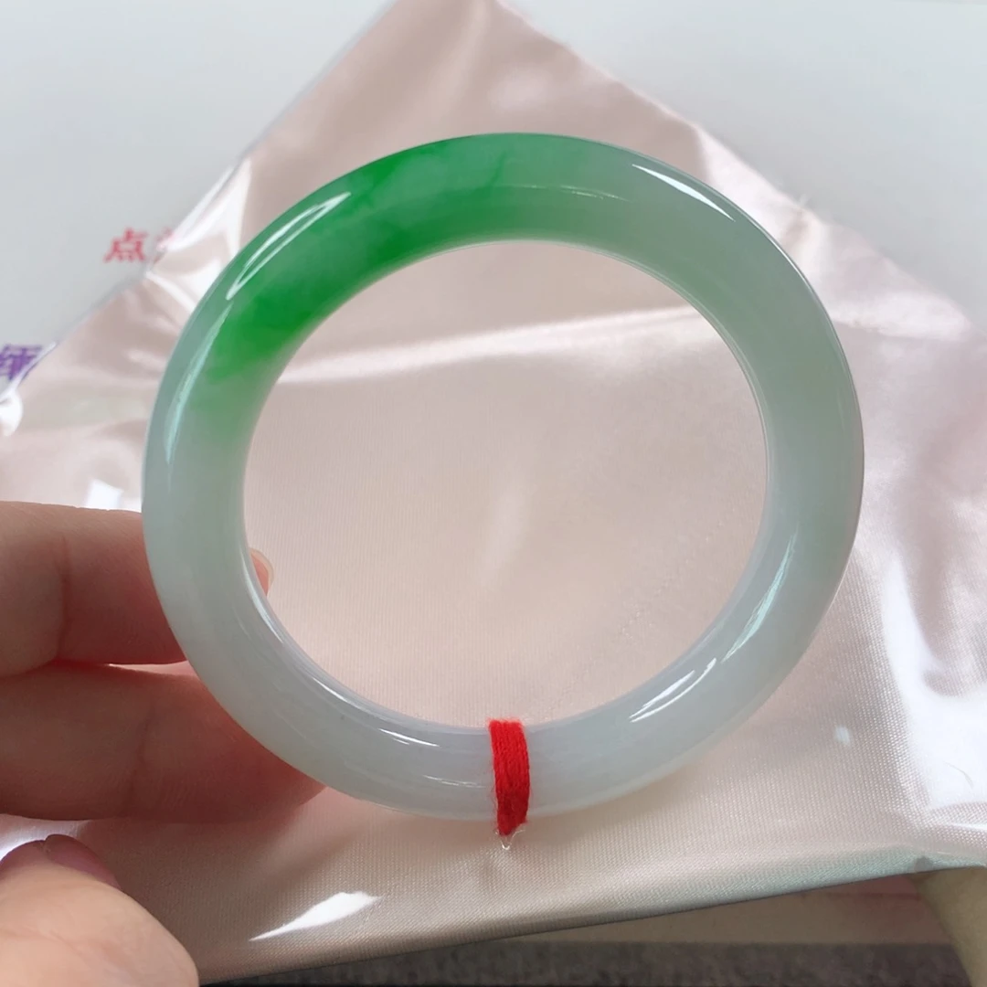 未镶嵌手镯（圆镯）翡翠辣阳绿小手福利❤️289