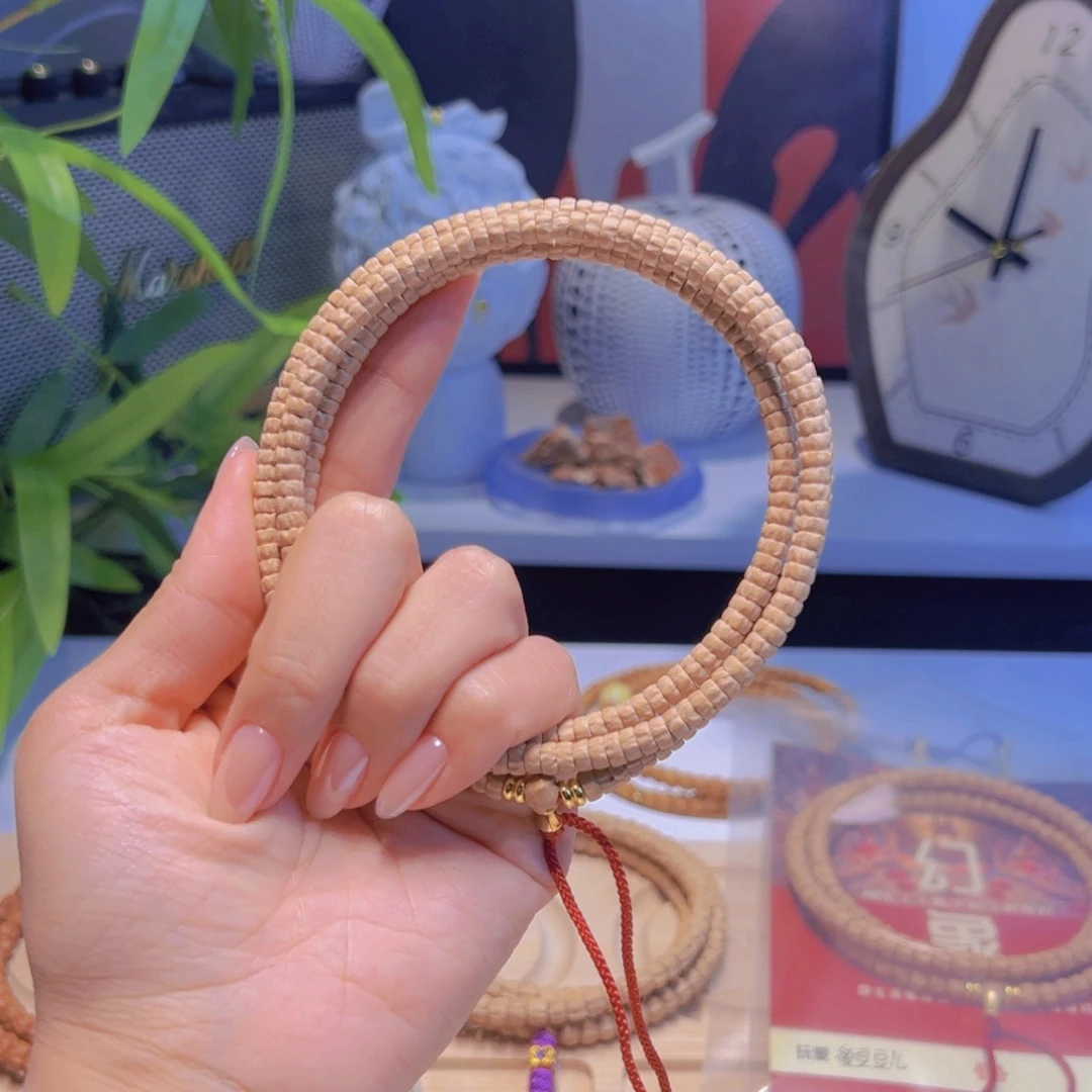 乌***机柏香籽/百香籽吊坠