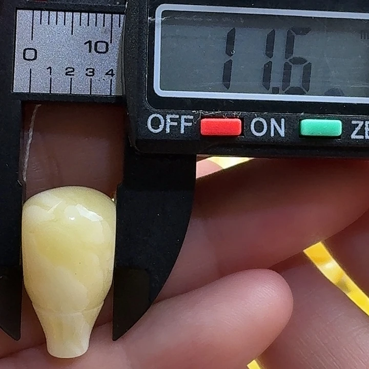 裸石琥珀未镶嵌20