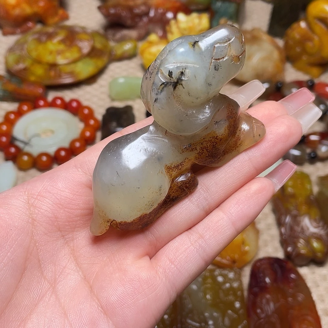 蛇纹石玉未镶嵌如图