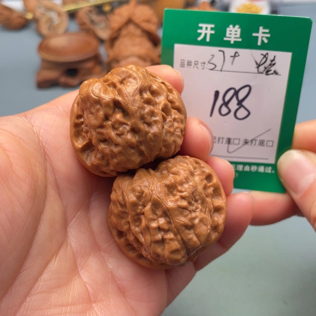 桃核把件文玩核桃