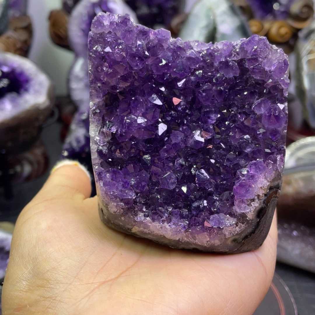 未镶嵌紫晶大型摆件（非配饰）