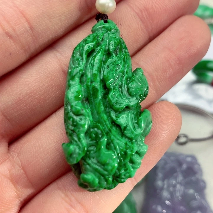 翡翠未镶嵌吊坠(不含链)