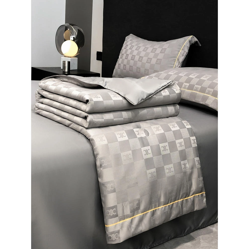 依米家纺轻奢夏季新款水洗冰丝夏凉被夏被薄款空调被舒适简约机洗