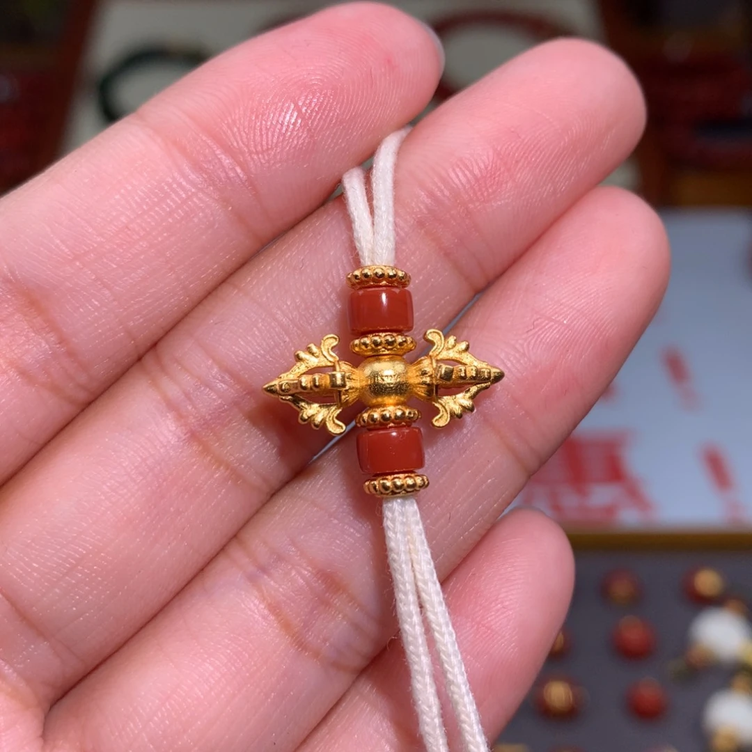 南红玛瑙未镶嵌颈饰