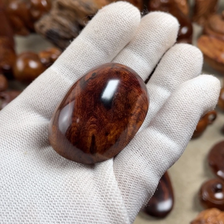 h***8黄花梨/降香黄檀富甲一方挂件