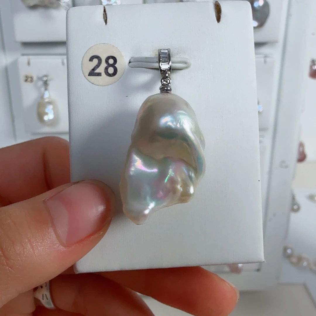 颈饰银S925镶嵌淡水珍珠