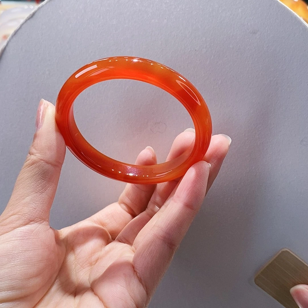 玛瑙/玉髓手镯未镶嵌54.6